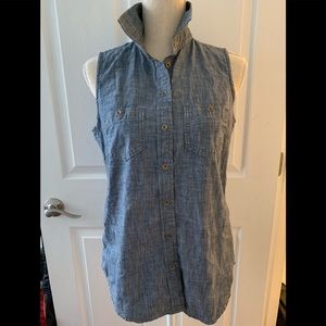 BANANA REPUBLIC SLEEVELESS DENIM TOP